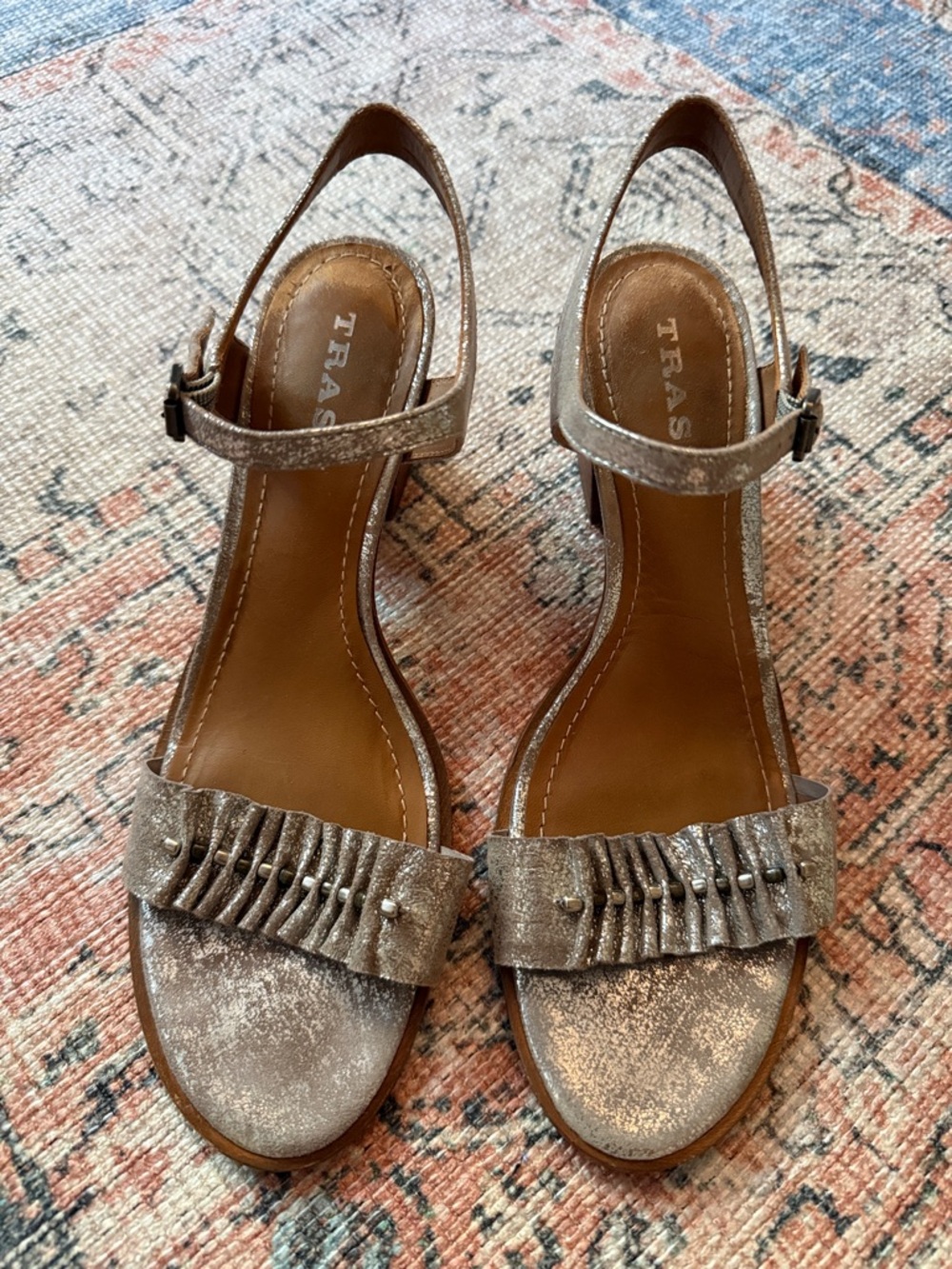 H.S. TRASK Carrie Metallic Quarter strap Sandal in Pewter Metallic Suede